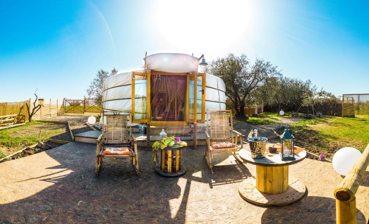2 Cuori E 1 Yurta Glamping In Tuscany - Adults Only Asciano Εξωτερικό φωτογραφία